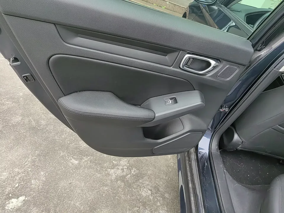Honda CIVIC Civic 2023 240TURBO CVT Power Edition 2023 — thumbnail 5