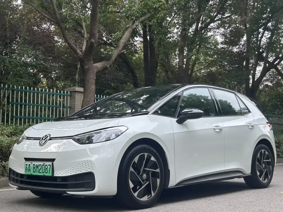Volkswagen ID.3 Volkswagen ID.3 2025 Smart Pure Smart Edition 2024 — thumbnail 4