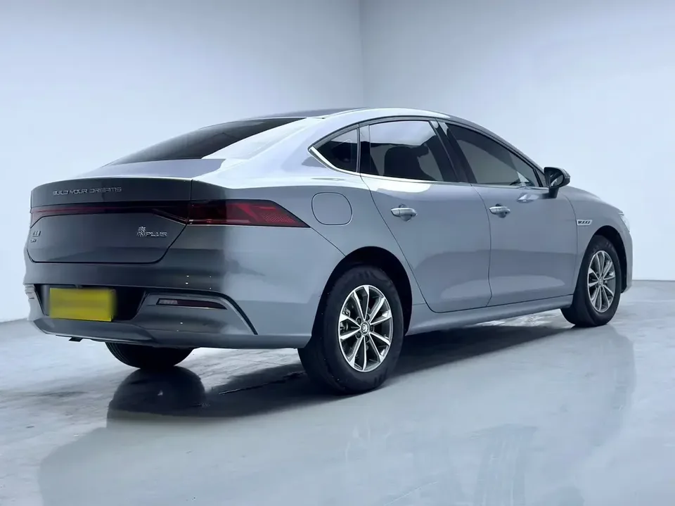 BYD Qin PLUS DM Qin PLUS DM 2024 Honor Edition DM-i 55KM Leading Edition 2024 — thumbnail 2