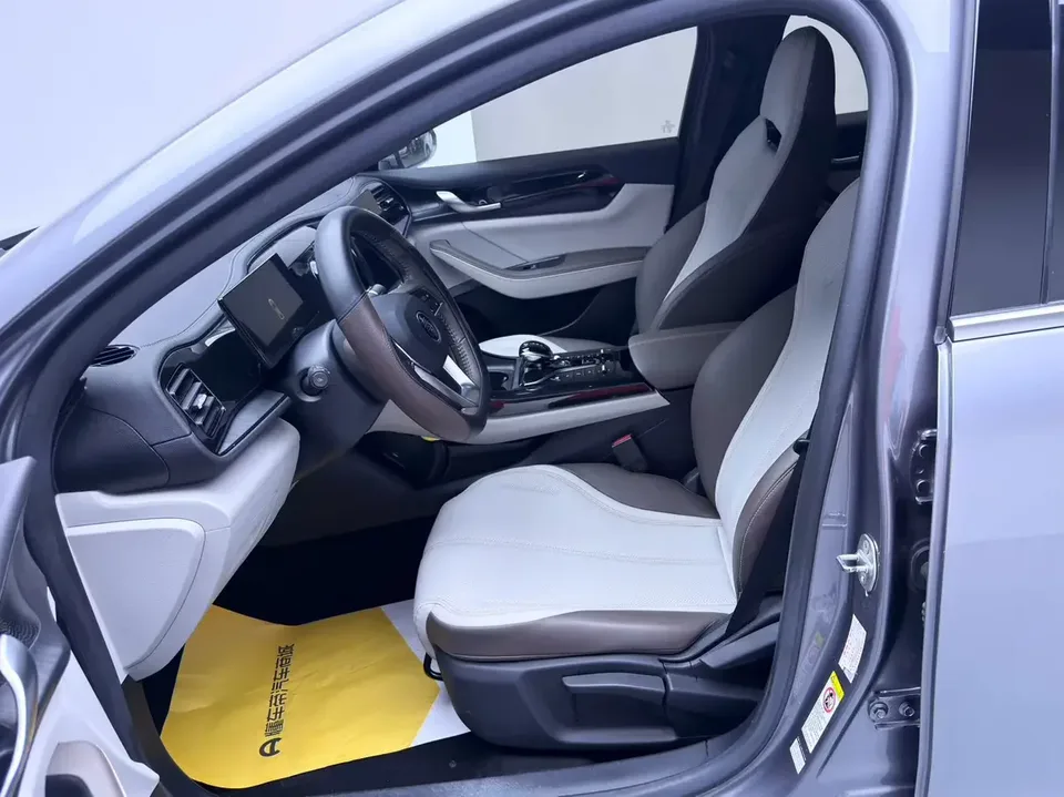 BYD Qin PLUS DM Qin PLUS DM 2024 Honor Edition DM-i 55KM Leading Edition 2024 — thumbnail 5