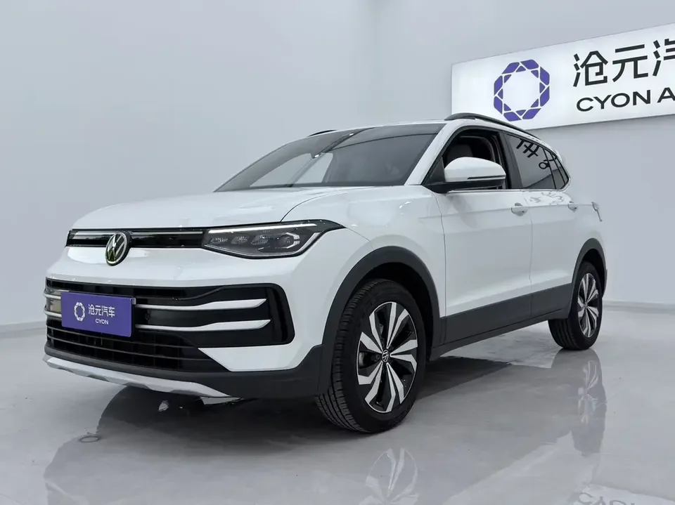 Volkswagen Tharu tuyue 2025 New 1.5L Sharp Edition 2024 — photo 1, buy with delivery to Moscow