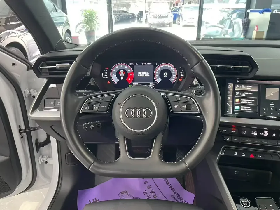 Audi A3 Audi A3 2022 Sportback 35 TFSI Stylish and sporty 2022 — thumbnail 5