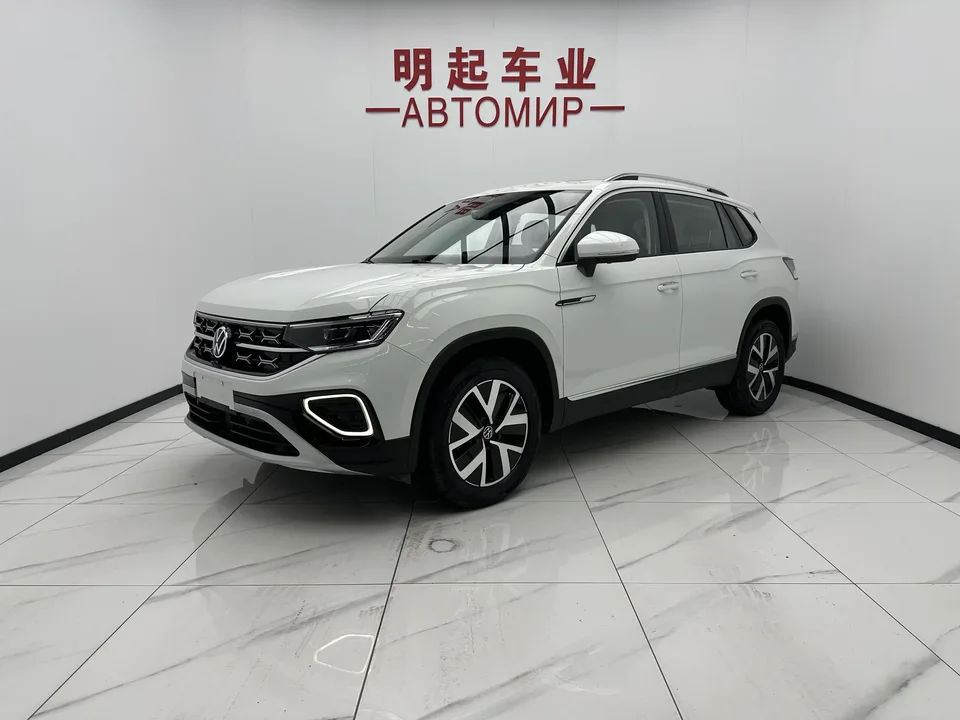 Volkswagen Tayron Tanyue 2023 280TSI 2WD Luxury Plus Advanced Edition 2023 — photo 1, buy with delivery to Moscow
