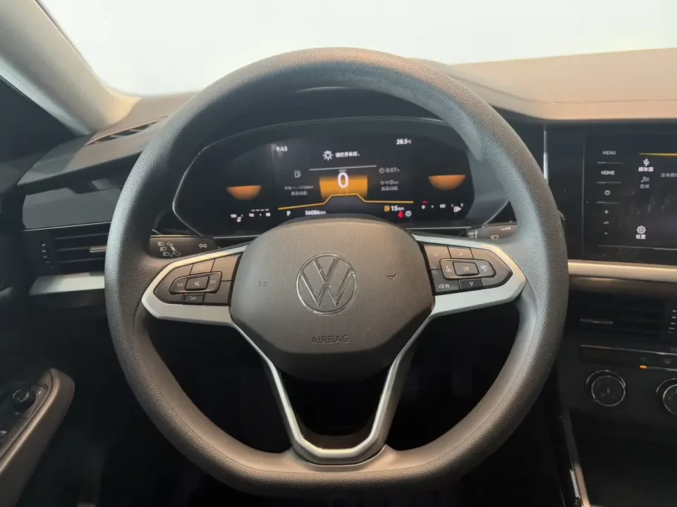 Volkswagen Passat Passat 2024 280TSI Business Edition 2025 — thumbnail 4