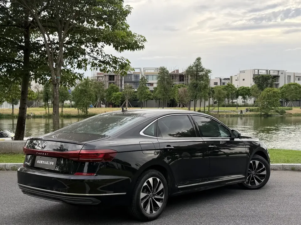 Volkswagen Passat Passat 2024 280TSI Business Edition 2025 — thumbnail 2