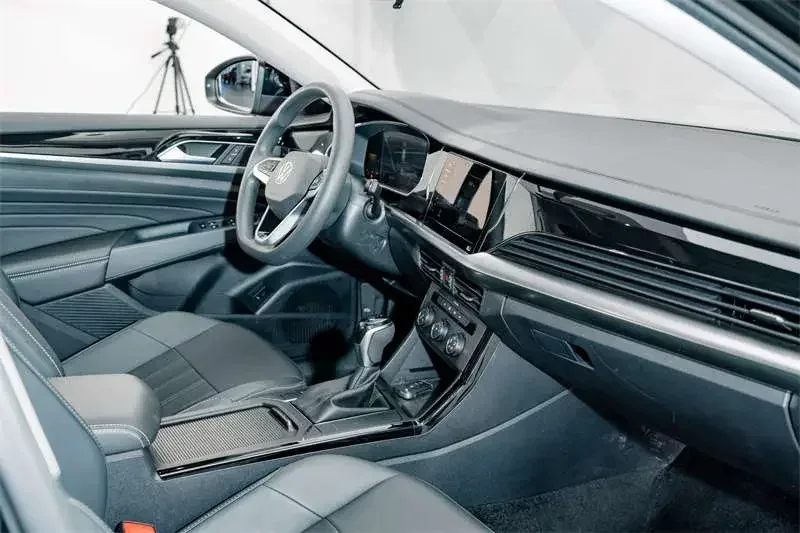 Volkswagen Passat Passat 2024 280TSI Business Edition 2025 — thumbnail 5