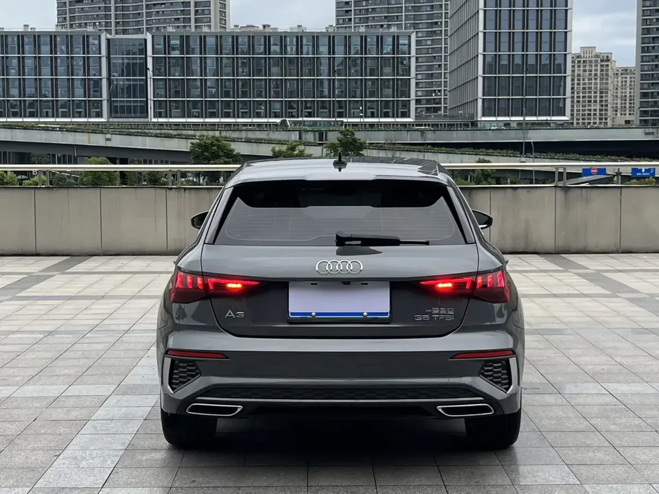 Audi A3 Audi A3 2023 Sportback 35 TFSI facelift: Luxury and elegant version 2023 — thumbnail 2