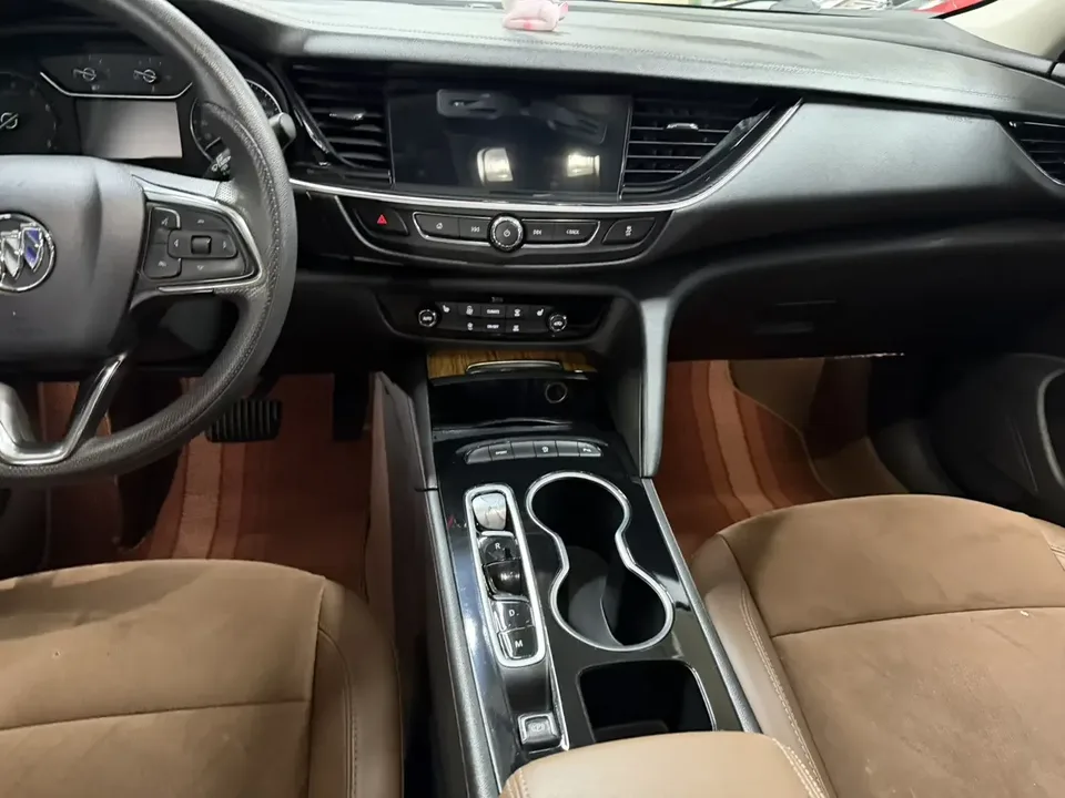 Buick Majesty Majesty 2022 552T Smart 2022 — thumbnail 3
