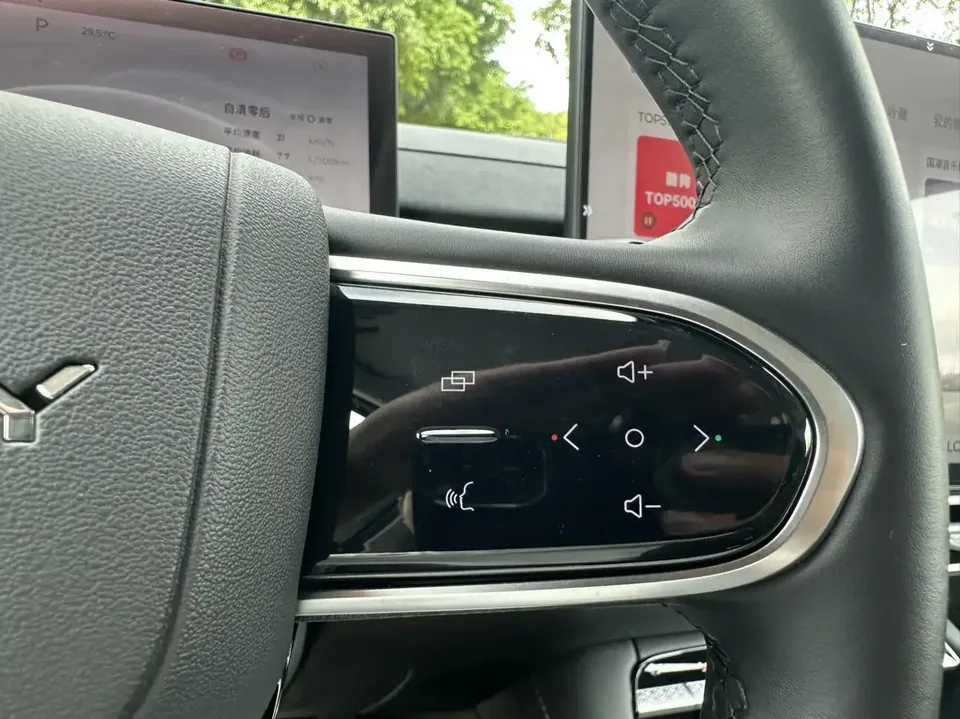 Chery Arrizo 8 PRO Arrizo 8 PRO 2025 1.6T DCT Luxury+ 2026 — thumbnail 3