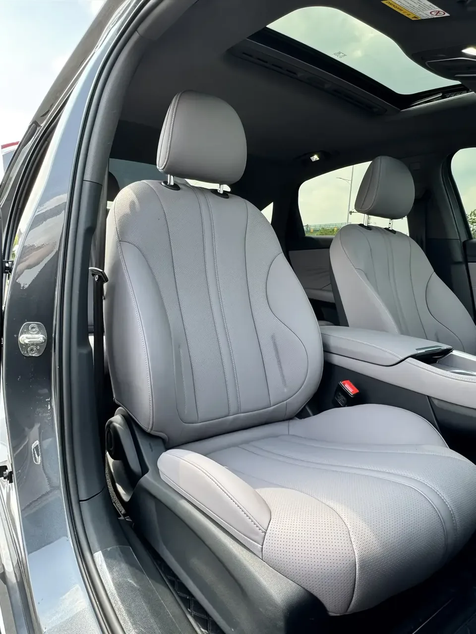 Roewe M7 DMH Roewe M7 DMH 2025 160km Premium Edition 2025 — thumbnail 5