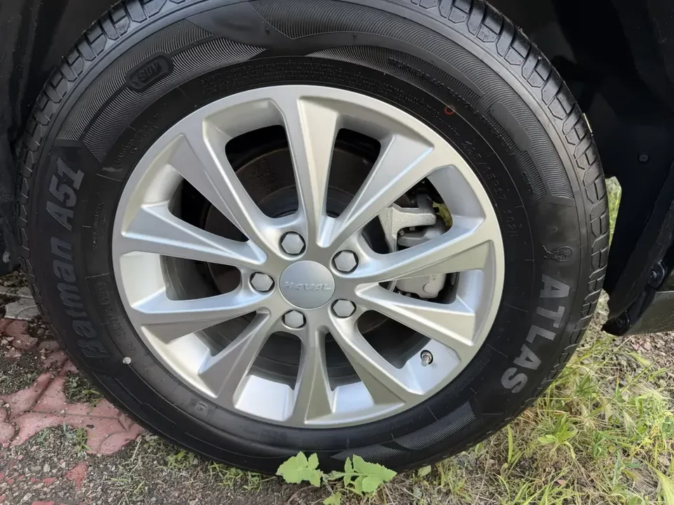 Haval M6 Haval M6 2021 PLUS 1.5T DCT Smart Edition 2022 — thumbnail 3