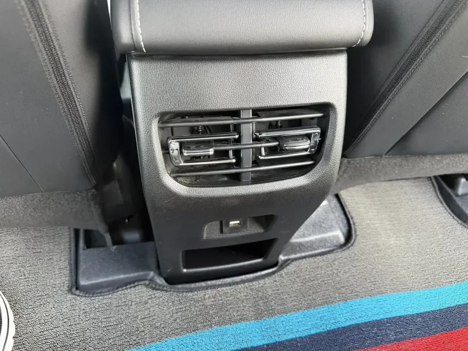 Haval M6 Haval M6 2021 PLUS 1.5T DCT Smart Edition 2022 — thumbnail 4