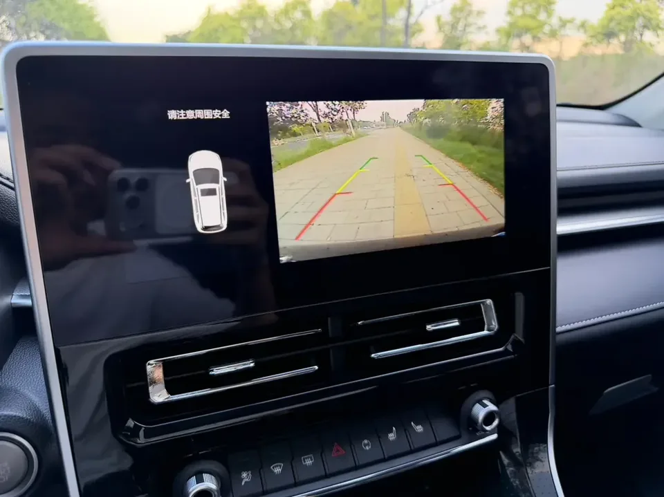 Haval M6 Haval M6 2021 PLUS 1.5T DCT Smart Edition 2022 — thumbnail 5