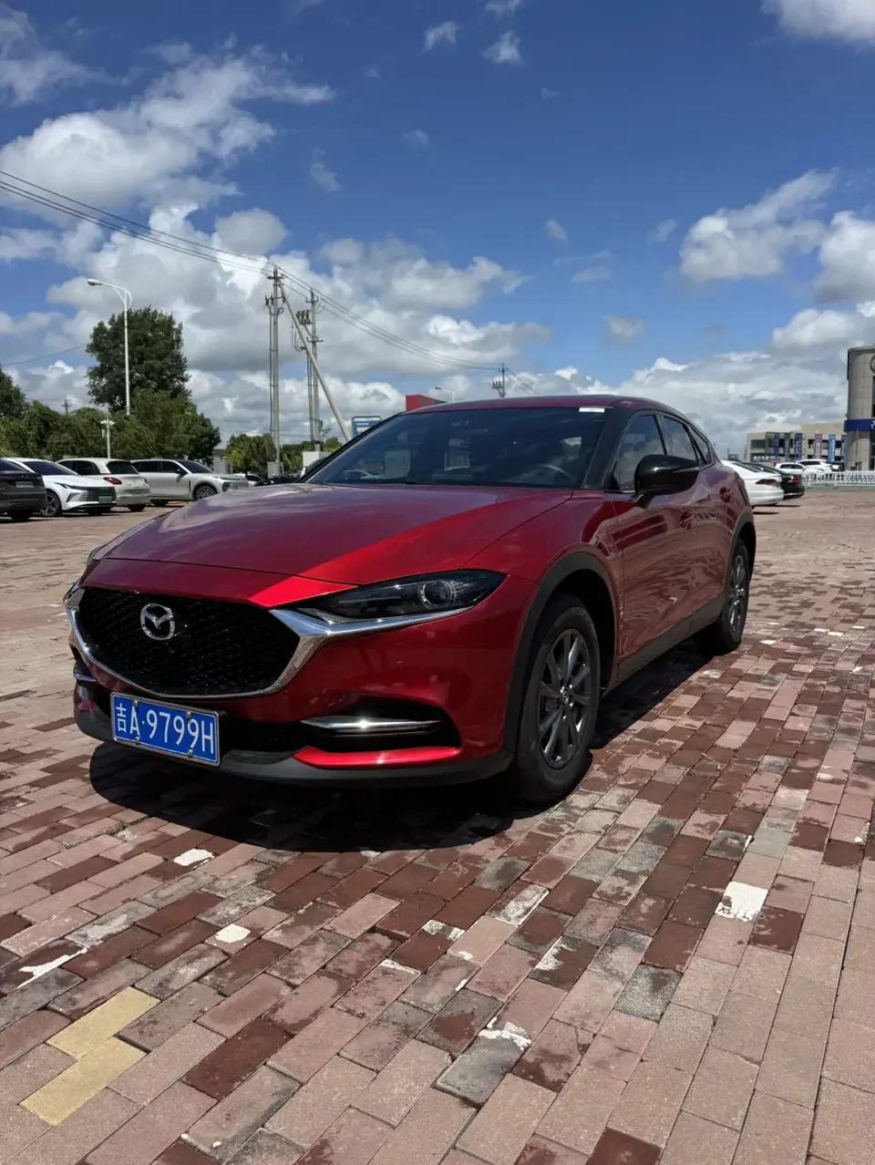 Mazda CX-4 Mazda CX-4 2021 2.0L 2WD Blue Sky Explorer Edition 2023 — photo 1, buy with delivery to Moscow