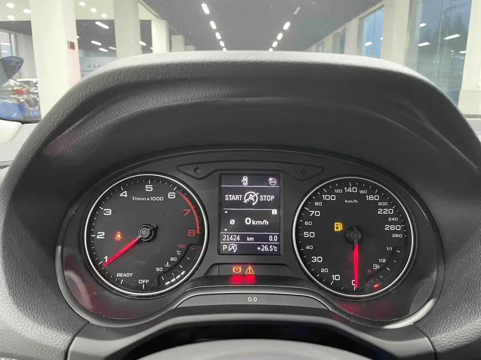 Audi Q2L Audi Q2L 2022 35 TFSI Progressive Dynamic 2023 — thumbnail 4
