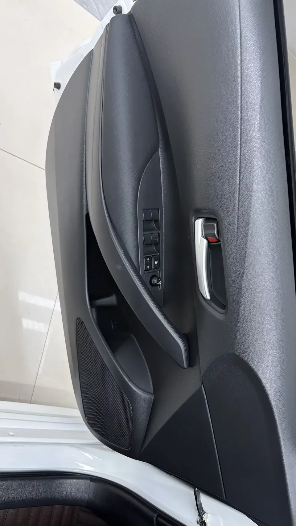 Toyota Levin Lei Ling 2022 TNGA 1.5L Progressive Edition 2022 — thumbnail 3