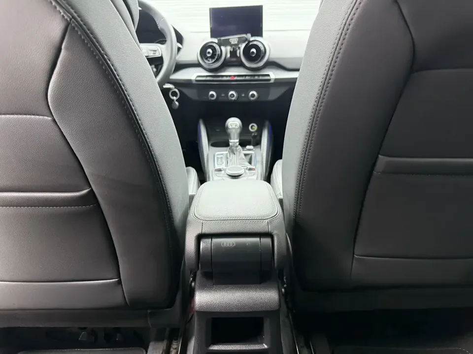 Audi Q2L Audi Q2L 2022 35 TFSI Progressive Elegance 2022 — thumbnail 3