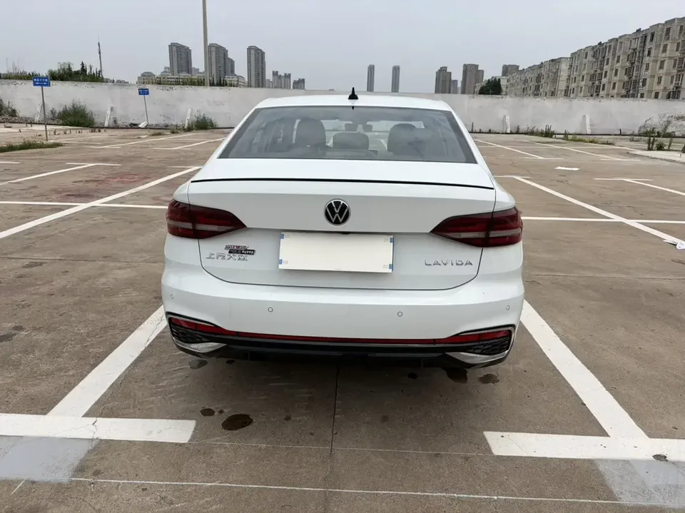 Volkswagen Lavida Lavida 2024 300TSI DSG Starry Sky Leading Edition 2024 — thumbnail 2
