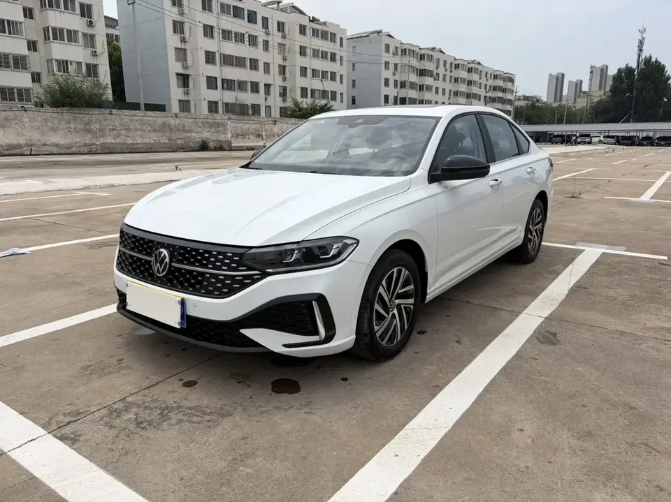 Volkswagen Lavida Lavida 2024 300TSI DSG Starry Sky Leading Edition 2024 — photo 1, buy with delivery to Moscow