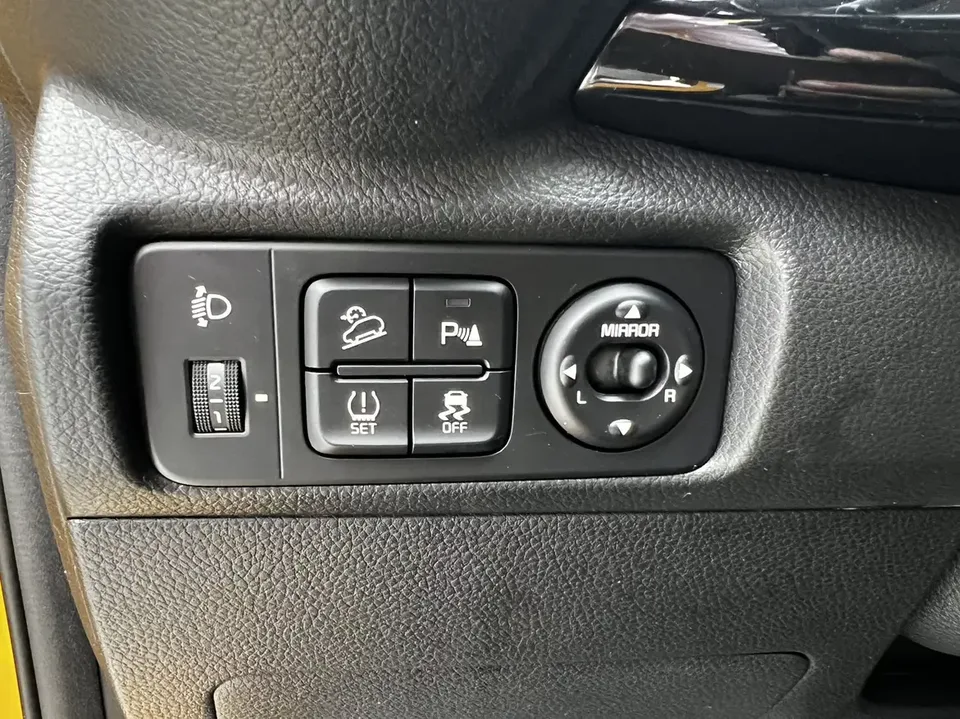 Kia KX1 Yipao 2021 Modified 1.4L CVT Sunroof Model 2022 — thumbnail 4