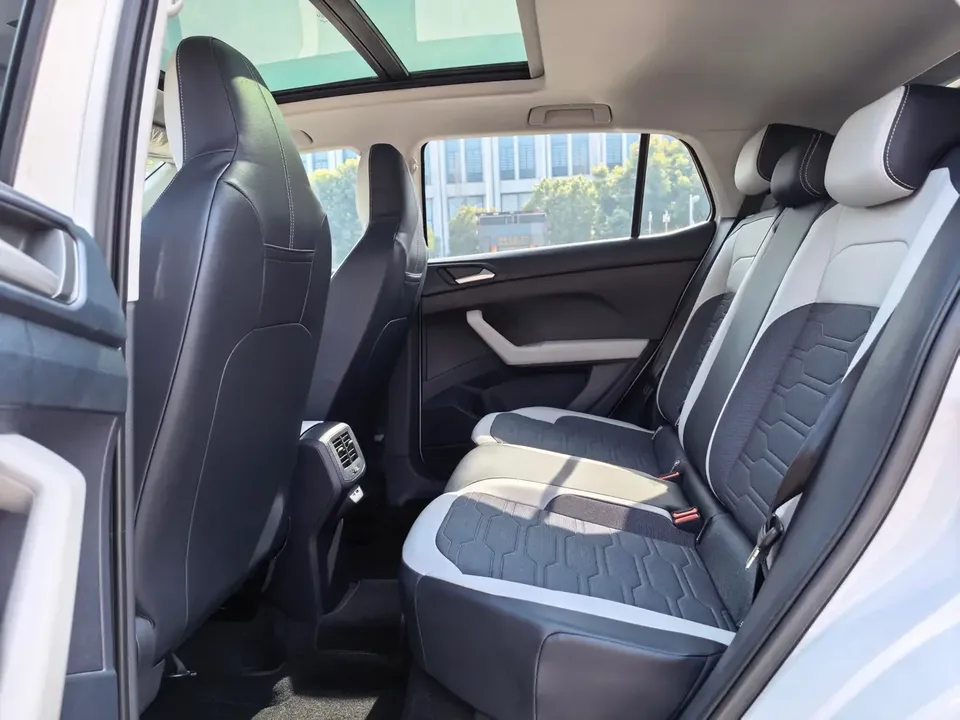 Volkswagen Tharu tuyue 2025 New 300TSI Sharp Edition 2025 — миниатюра 5