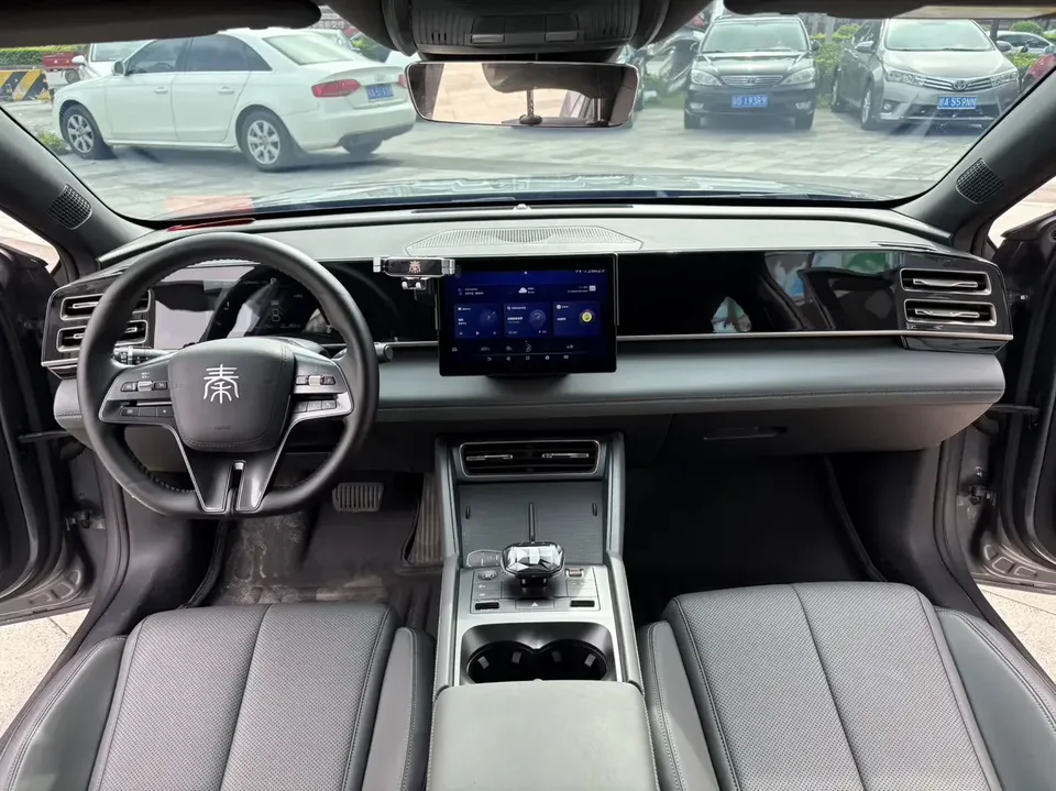BYD Qin L DM Qin L DM 2024 DM-i 80KM Leading Type 2024 — thumbnail 3
