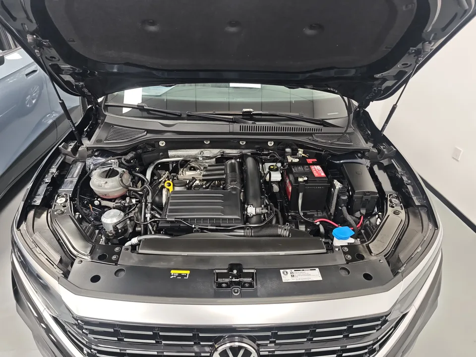 Volkswagen Passat Passat 2024 280TSI Business Edition 2024 — миниатюра 2