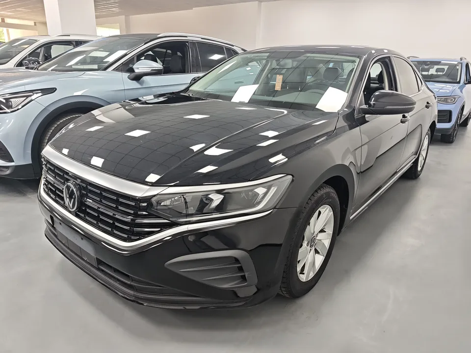 Volkswagen Passat Passat 2024 280TSI Business Edition 2024 — photo 1, buy with delivery to Moscow