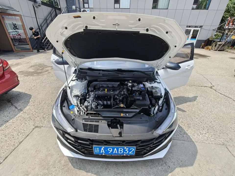 Hyundai Elantra Elantra 2022 1.5L CVT 20th SE 20th Anniversary Edition 2023 — thumbnail 5