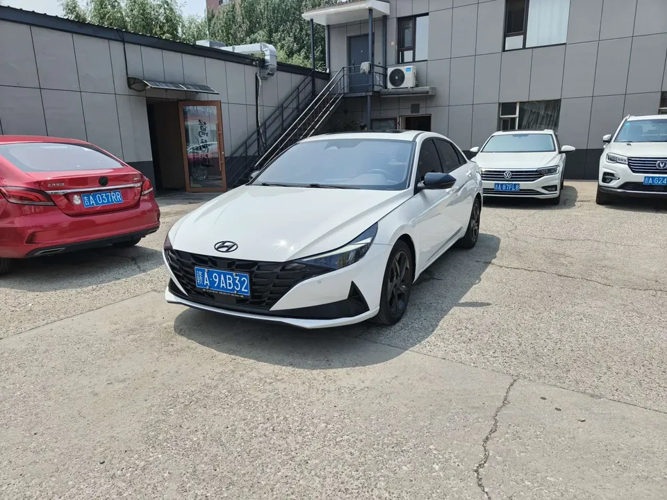 Hyundai Elantra Elantra 2022 1.5L CVT 20th SE 20th Anniversary Edition 2023 — photo 1, buy with delivery to Moscow