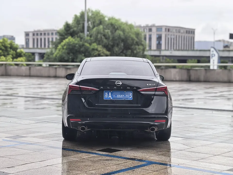 Nissan Altima Sound of nature 2022 2.0L XL-TLS Enjoy Edition 2024 — thumbnail 2