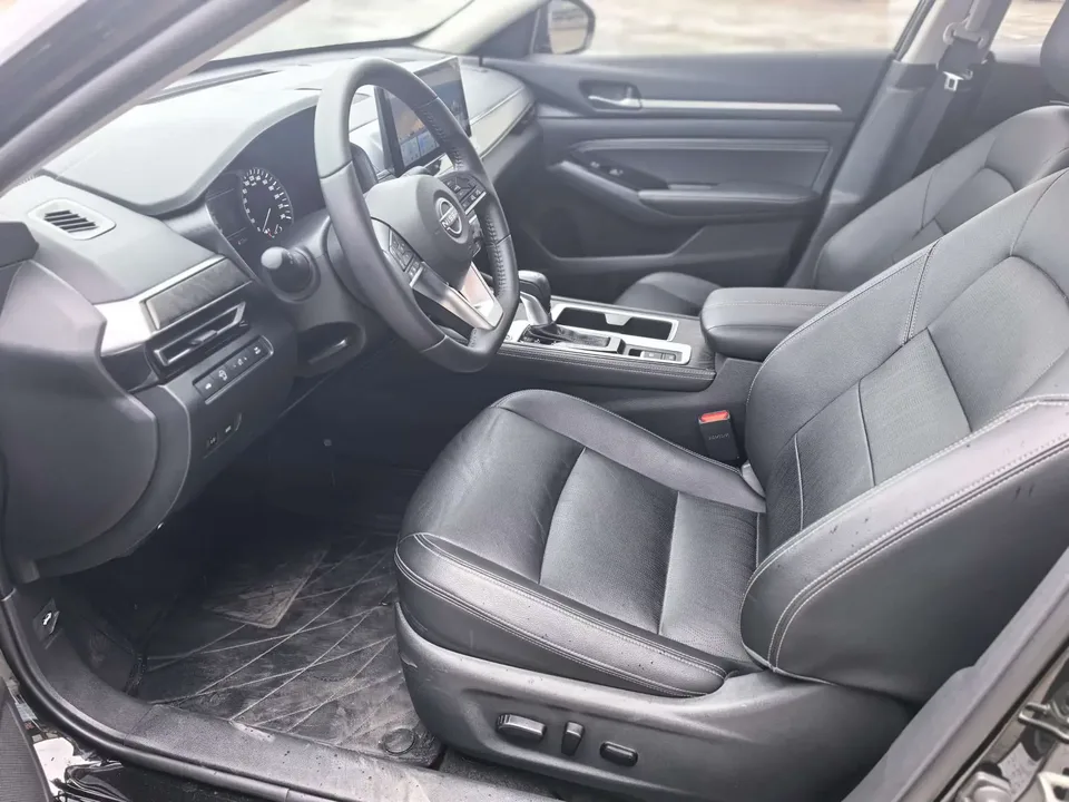 Nissan Altima Sound of nature 2022 2.0L XL-TLS Enjoy Edition 2024 — thumbnail 3