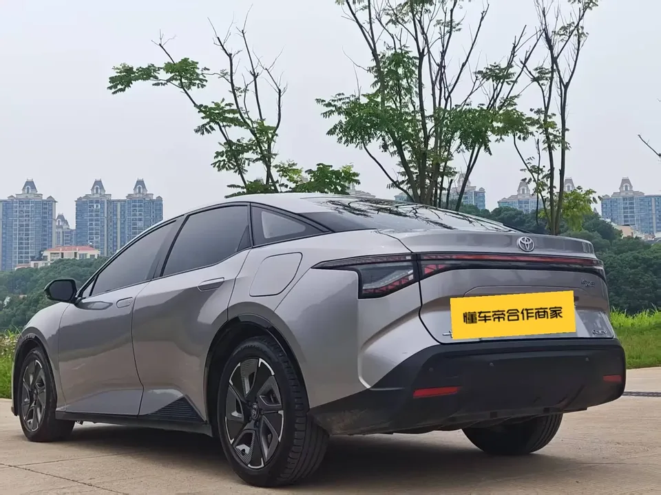 Toyota bZ3 Toyota bZ3 2023 Elite PRO 2023 — миниатюра 4