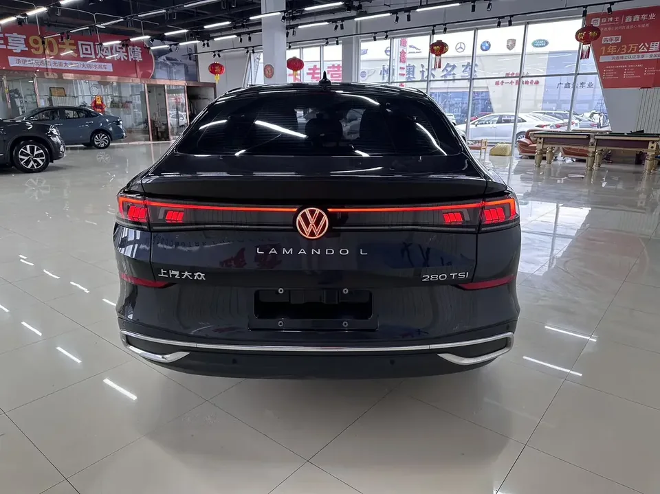 Volkswagen Lamando Lingdu 2023 Lingdu L 280TSI DSG Cool Edition 2023 — thumbnail 4
