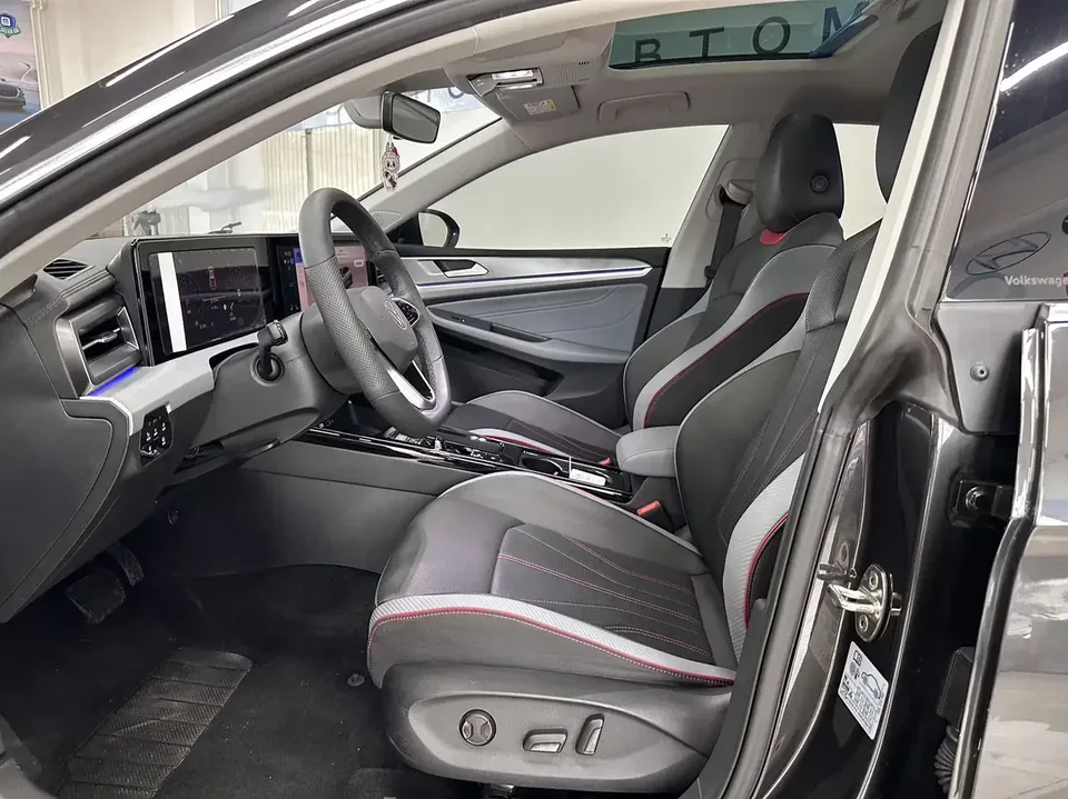 Volkswagen Lamando Lingdu 2023 Lingdu L 280TSI DSG Cool Edition 2023 — thumbnail 5