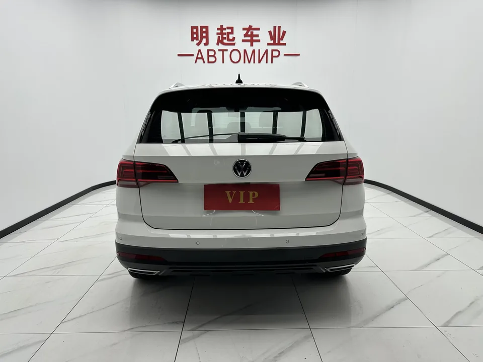 Volkswagen Tharu tuyue 2022 280TSI 2WD Deluxe Edition 2022 — thumbnail 2