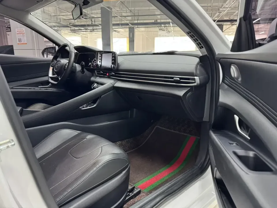 Hyundai Elantra Elantra 2022 1.5L CVT GLX Elite Edition 2023 — thumbnail 5