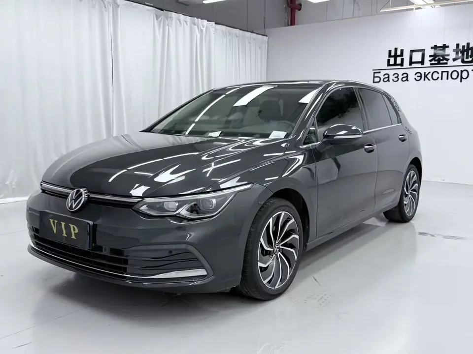 Volkswagen Golf golf 2021 280TSI DSG Pro 2022 — photo 1, buy with delivery to Moscow