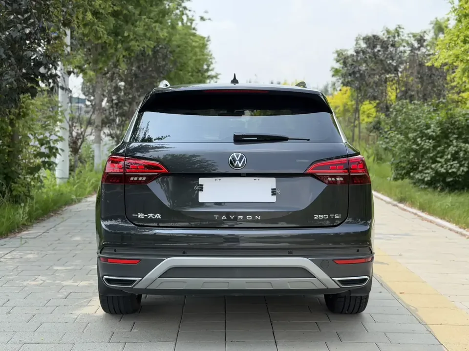 Volkswagen Tayron Tanyue 2022 280TSI 2WD Luxury Smart Edition 2022 — миниатюра 2