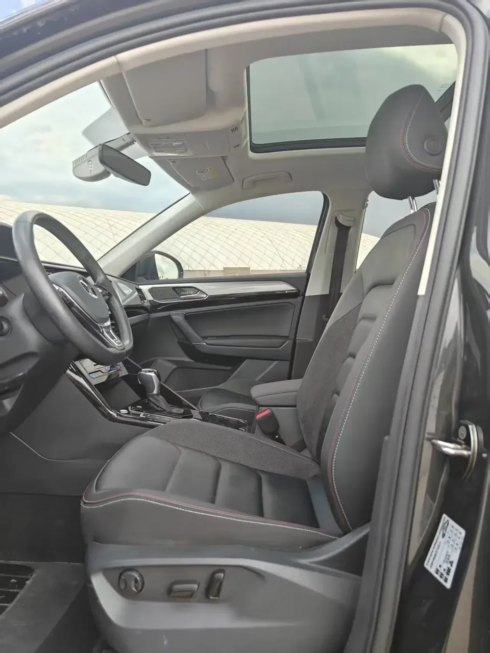 Volkswagen Tayron Tanyue 2022 280TSI 2WD Luxury Smart Edition 2022 — миниатюра 5