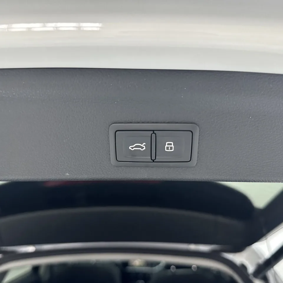 Audi Q3 Audi Q3 2022 35 TFSI Stylish Dynamic 2022 — thumbnail 3