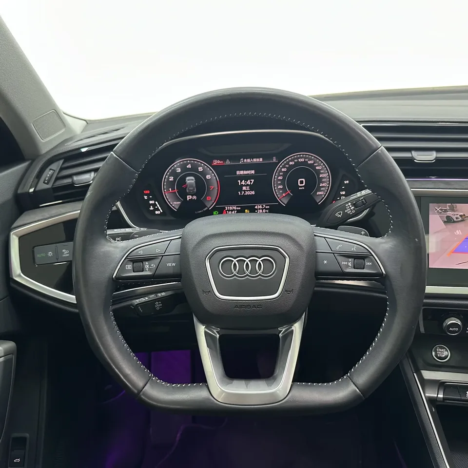 Audi Q3 Audi Q3 2022 35 TFSI Stylish Dynamic 2022 — thumbnail 4