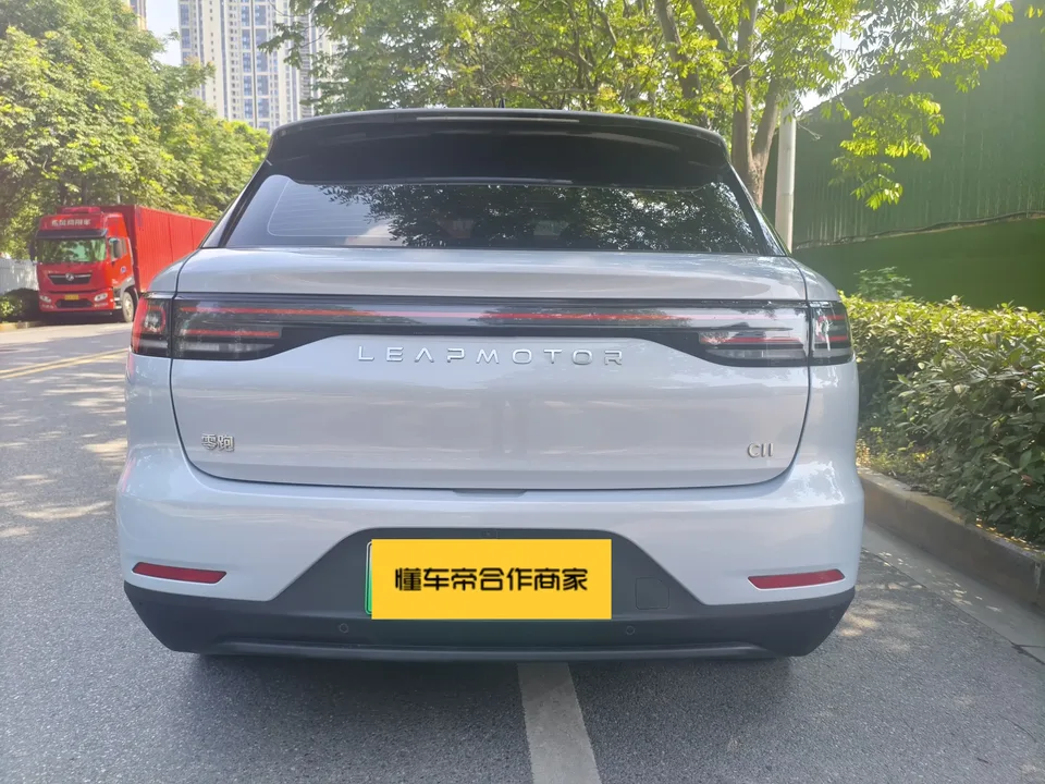 Leapmotor Zero running C11 Zero running C11 2023 500 Comfort Edition 2023 — thumbnail 2