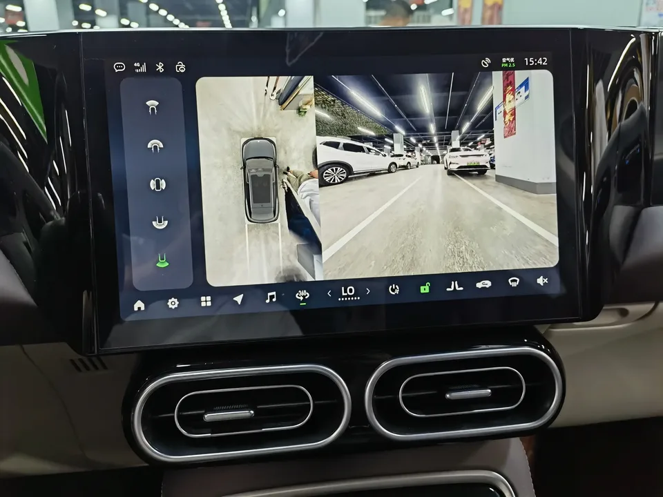 Leapmotor Zero running C11 Zero running C11 2023 500 Comfort Edition 2023 — thumbnail 3