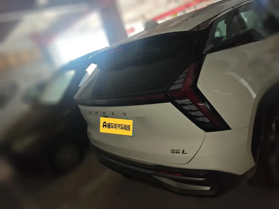 Geely Atlas L Boyue L 2024 1.5TD DCT Premium Edition 2025 — thumbnail 2