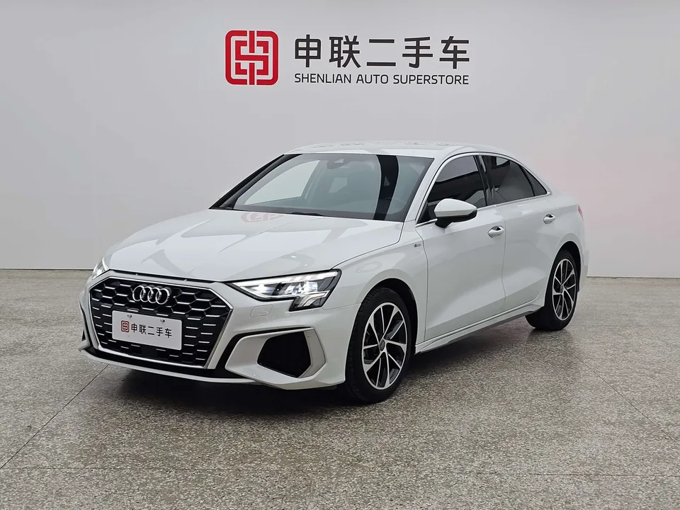 Audi A3 Audi A3 2021 A3L Limousine 35 TFSI Progressive Sports 2022 — photo 1, buy with delivery to Moscow