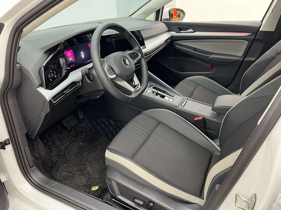 Volkswagen Golf golf 2023 280TSI DSG Pro 2023 — thumbnail 3