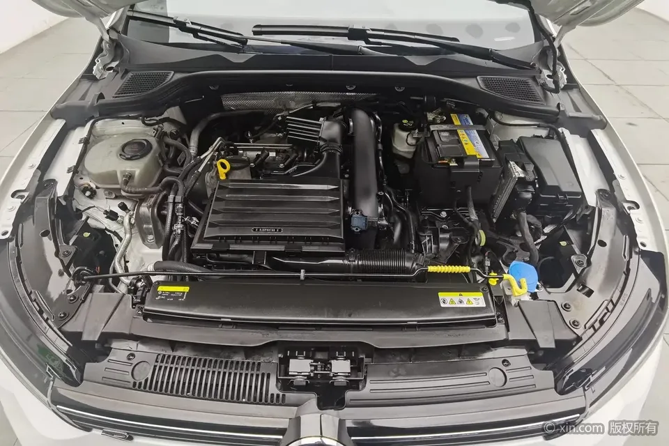 Volkswagen Golf golf 2023 280TSI DSG R-Line Lite 2022 — thumbnail 2