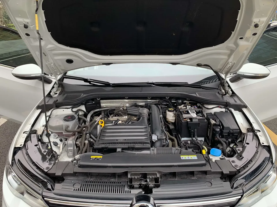 Volkswagen Golf golf 2023 280TSI DSG Pro 2022 — thumbnail 3