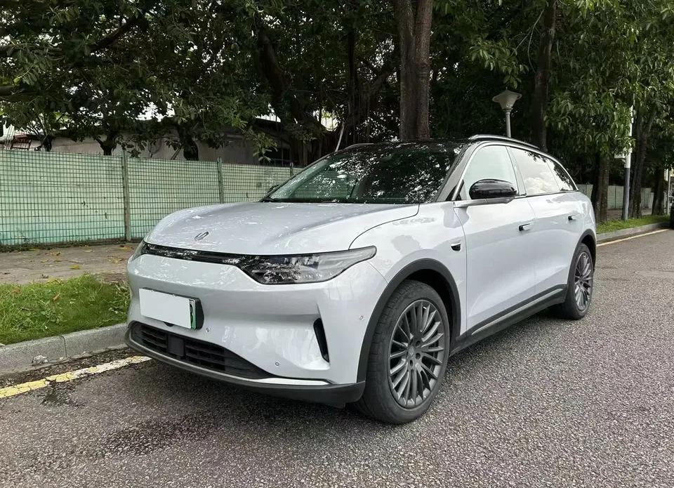 Leapmotor Zero running C11 Zero running C11 2023 500 Comfort Edition 2023 — фото 1, купить с доставкой в Москву